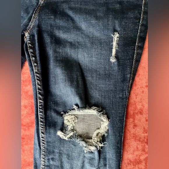 Lot of 2 pair: Old Navy Extra High Rise Rockstar super skinny - Picture 5 of 9